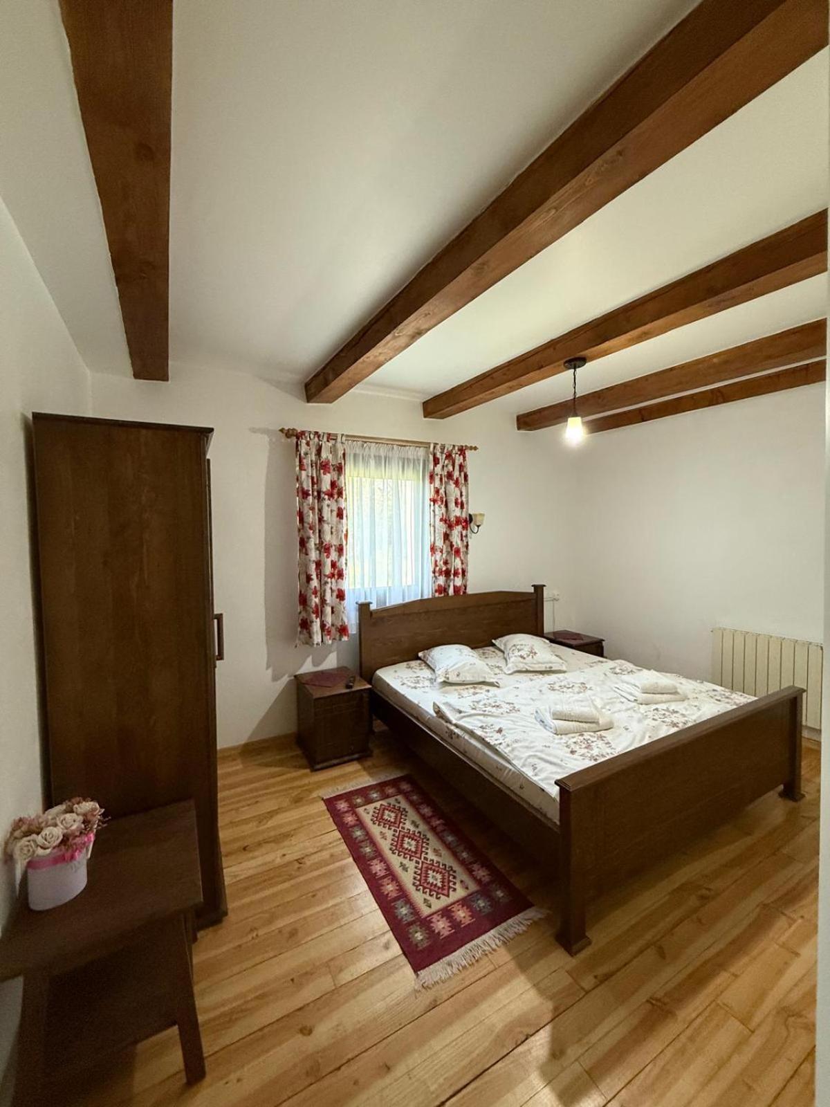 Vila Casa Dunca Sighetu Marmaţiei Exteriér fotografie