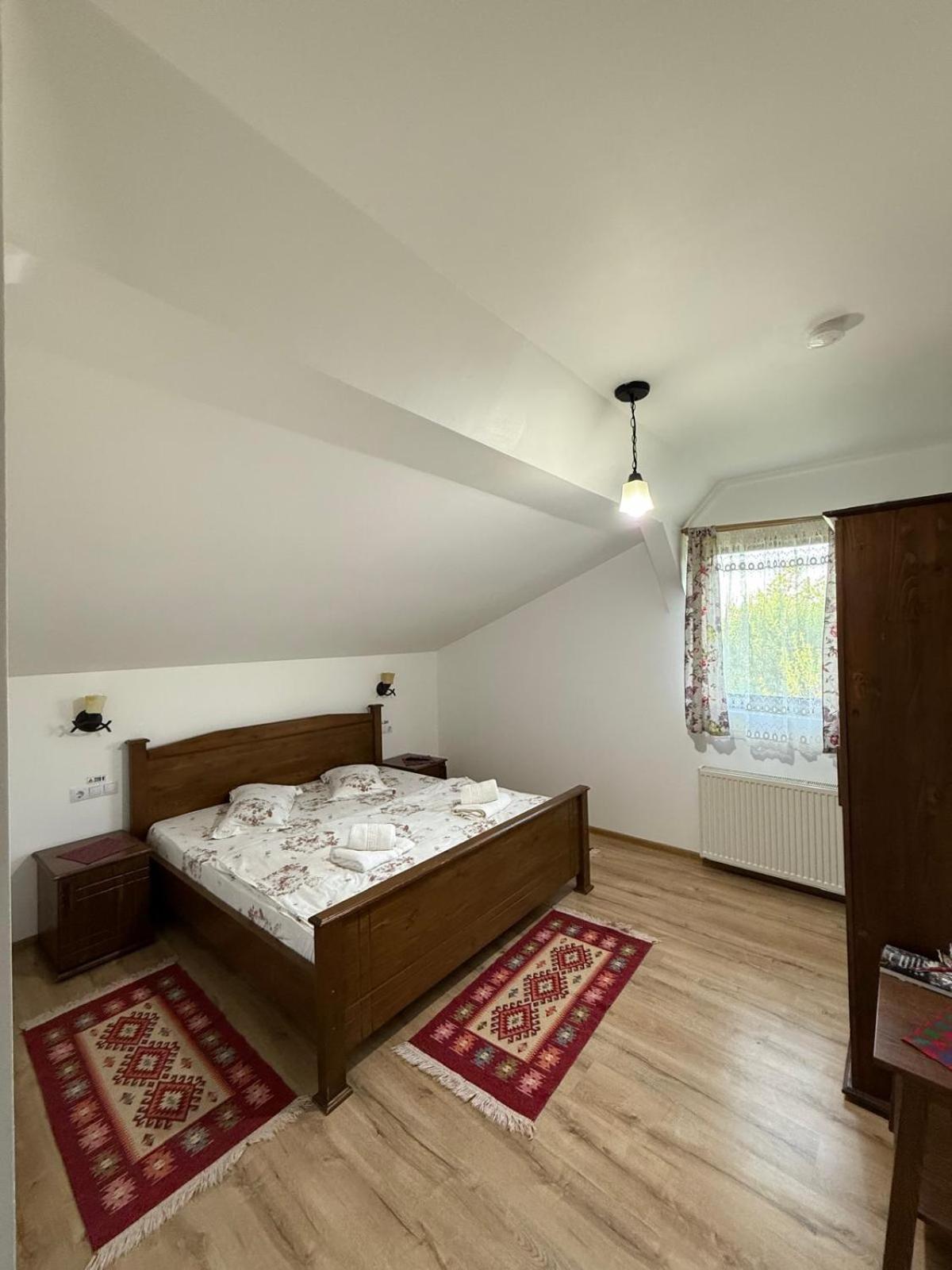Vila Casa Dunca Sighetu Marmaţiei Exteriér fotografie